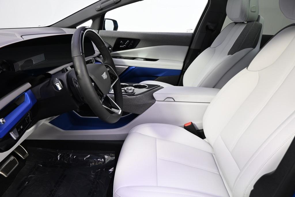 new 2025 Cadillac OPTIQ car, priced at $55,709