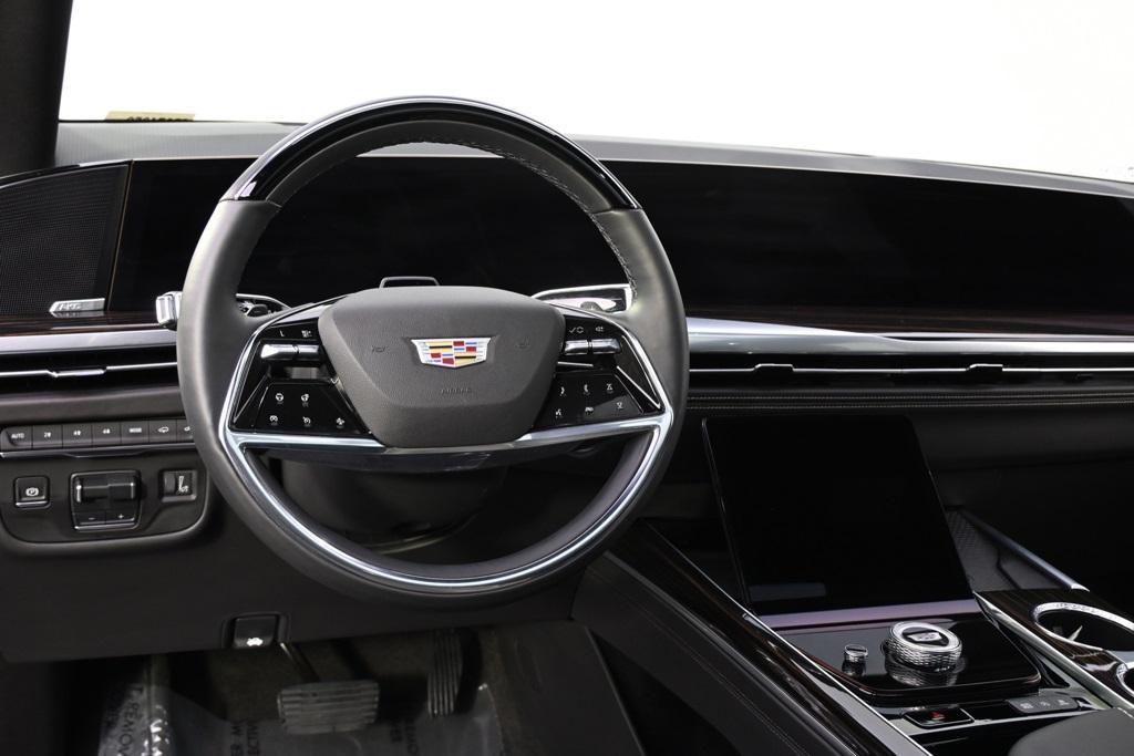 new 2025 Cadillac Escalade ESV car, priced at $114,019