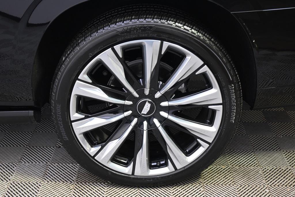 new 2025 Cadillac Escalade ESV car, priced at $114,019