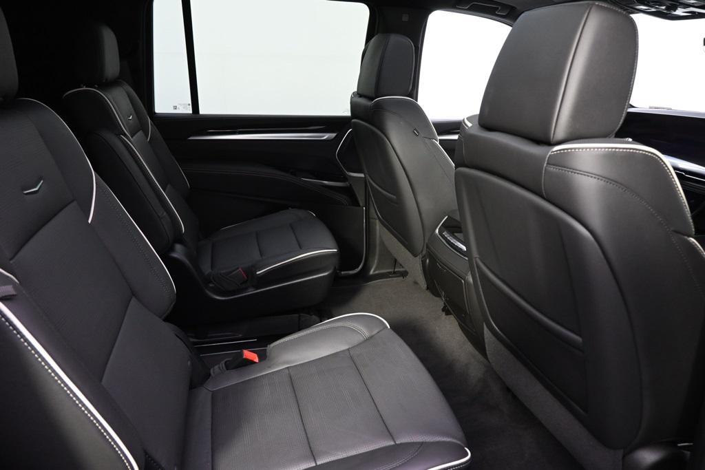 new 2025 Cadillac Escalade ESV car, priced at $114,019