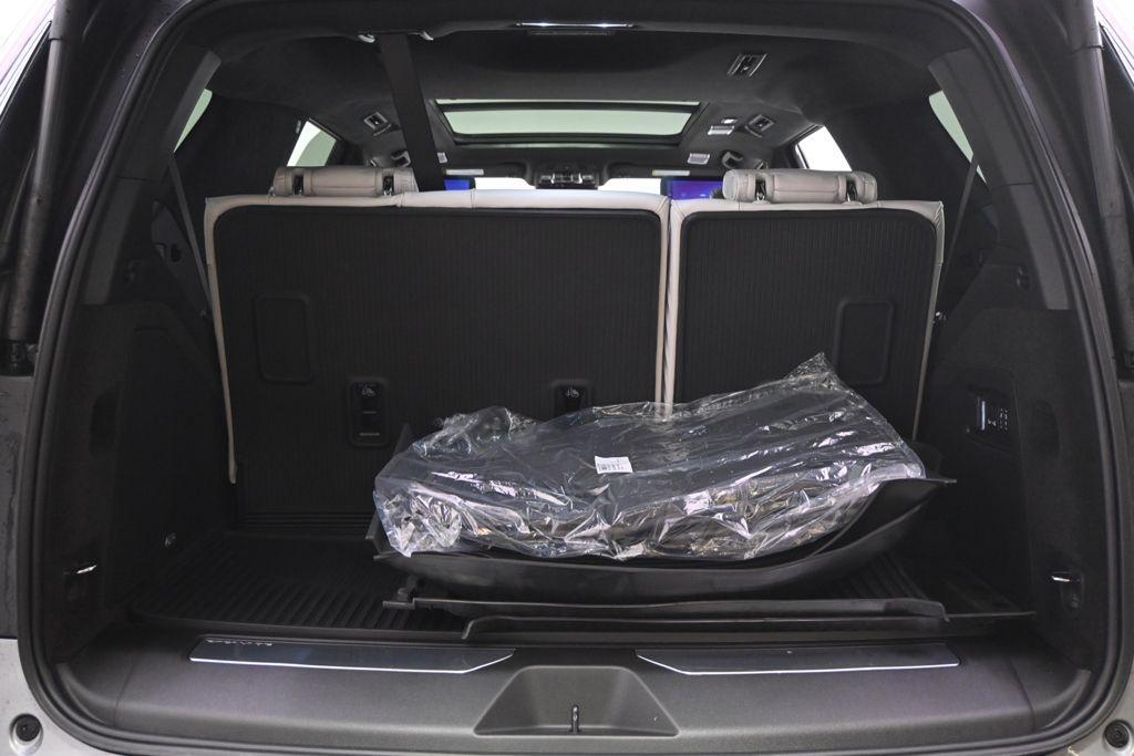 new 2025 Cadillac Escalade car, priced at $128,595