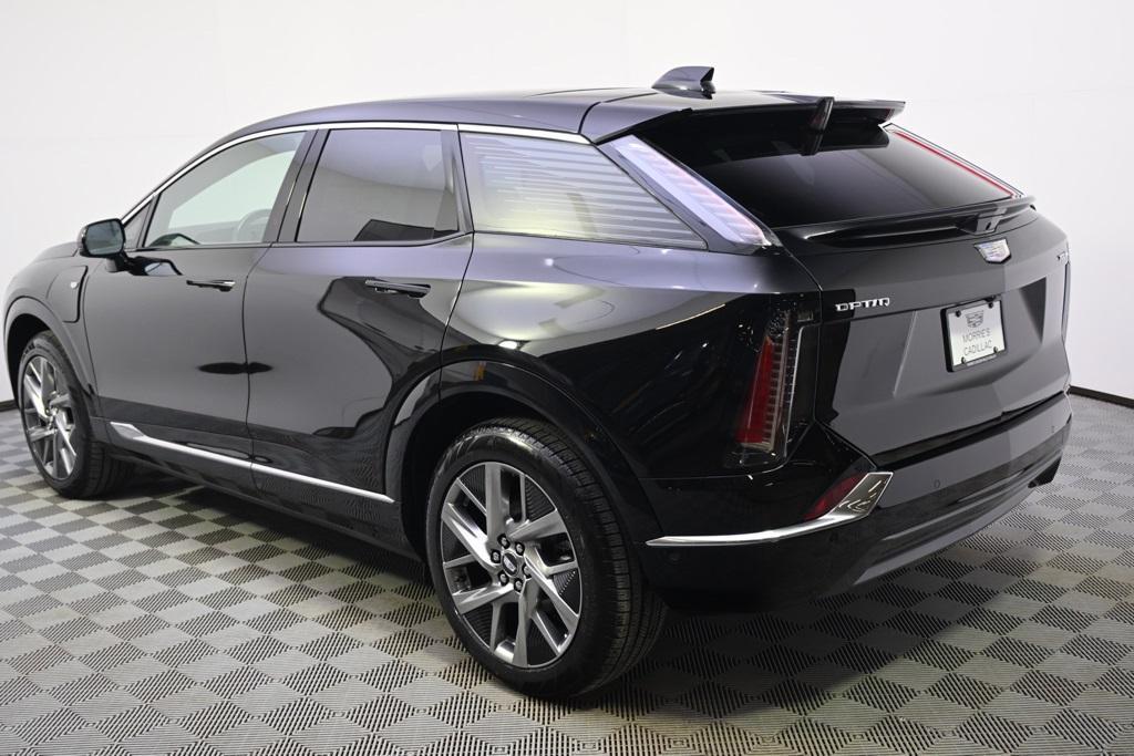 new 2026 Cadillac OPTIQ car, priced at $55,540