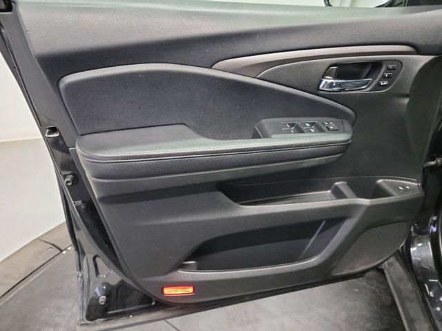 used 2022 Honda Pilot car, priced at $25,840