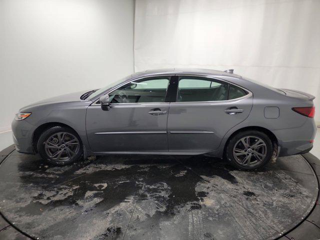 used 2016 Lexus ES 350 car, priced at $17,627