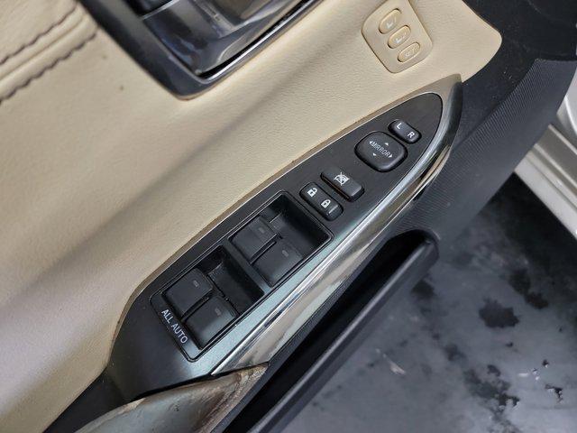 used 2014 Toyota Avalon Hybrid car, priced at $13,573