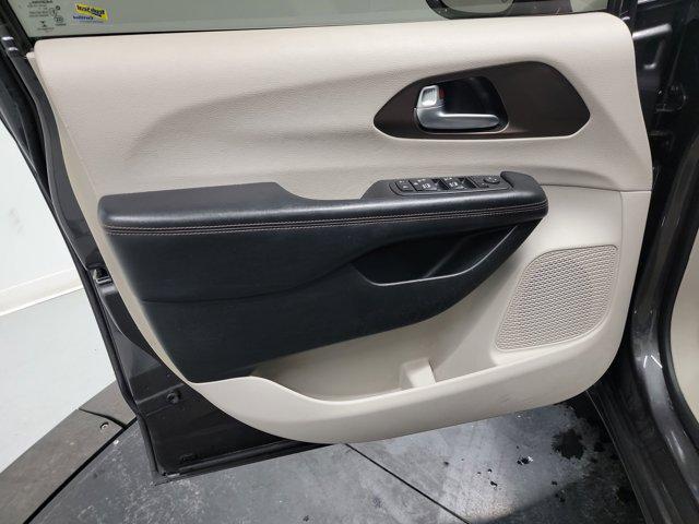 used 2017 Chrysler Pacifica car, priced at $11,987