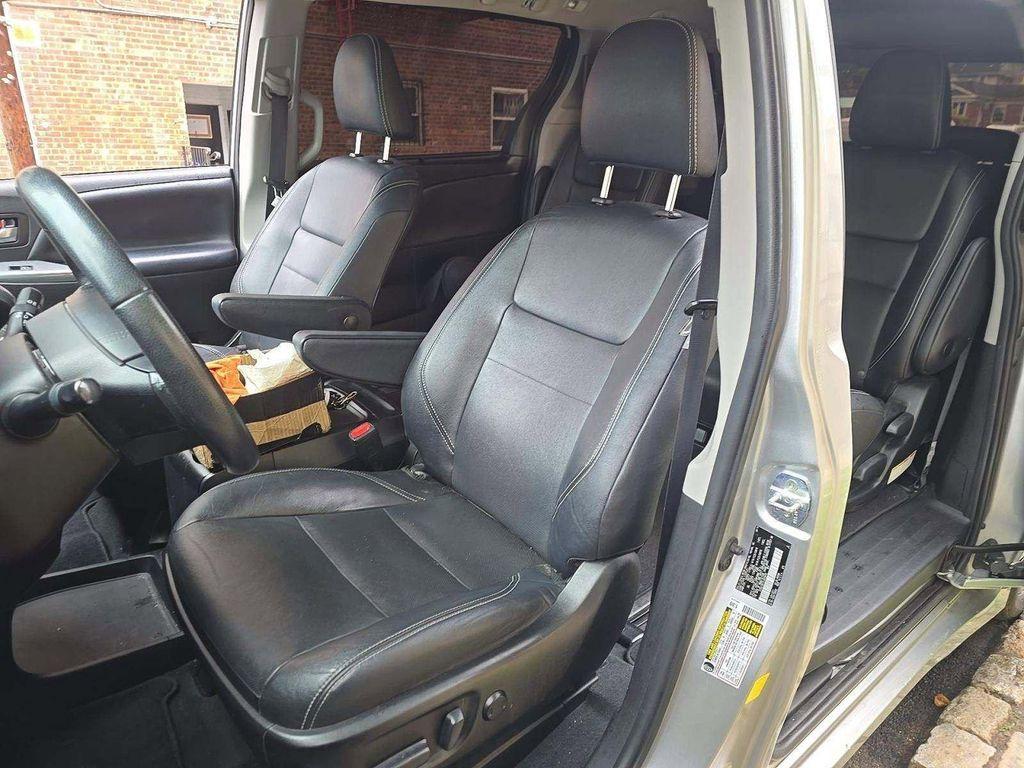 used 2020 Toyota Sienna car, priced at $32,086