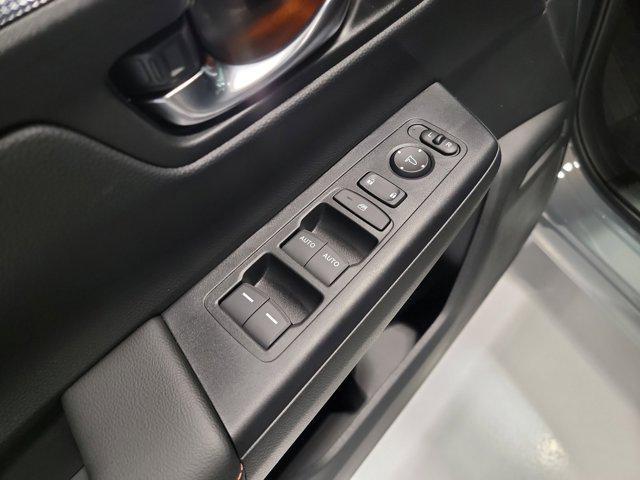 new 2026 Honda CR-V Hybrid car, priced at $40,501