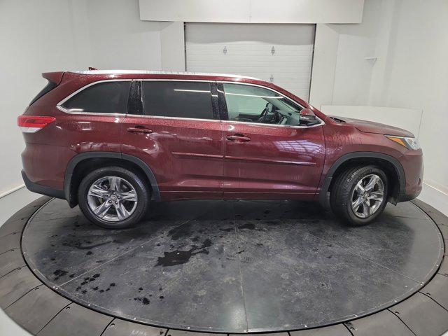 used 2018 Toyota Highlander car, priced at $23,176