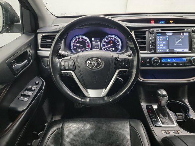 used 2018 Toyota Highlander car, priced at $23,176