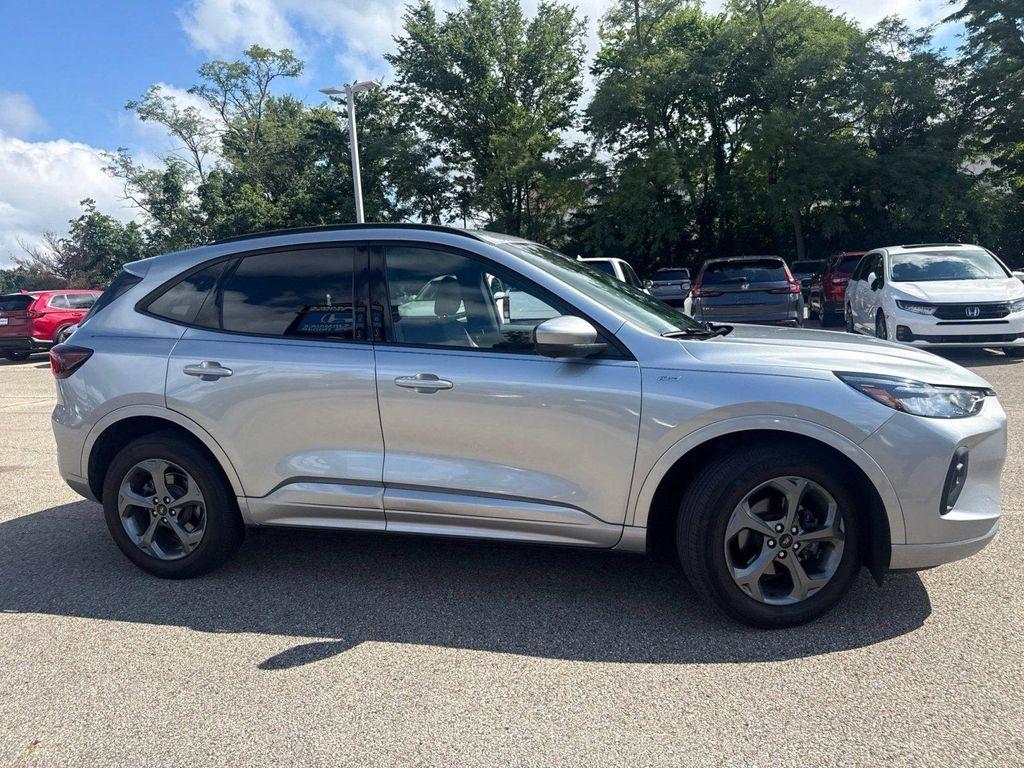 used 2023 Ford Escape car, priced at $26,224