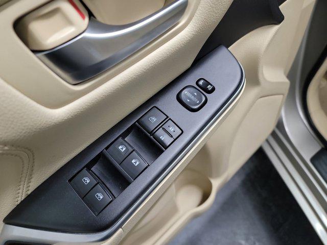 used 2017 Toyota Camry Hybrid car, priced at $15,451