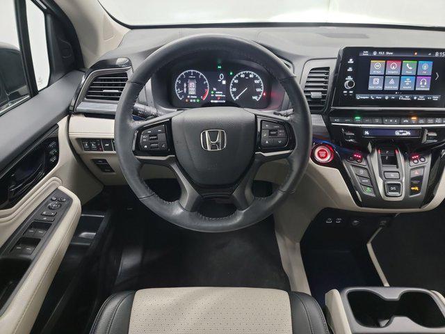 used 2025 Honda Odyssey car, priced at $45,476