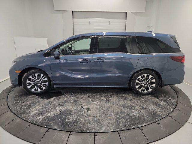 used 2025 Honda Odyssey car, priced at $45,476