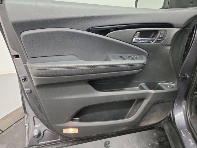 used 2020 Honda Pilot car, priced at $16,849