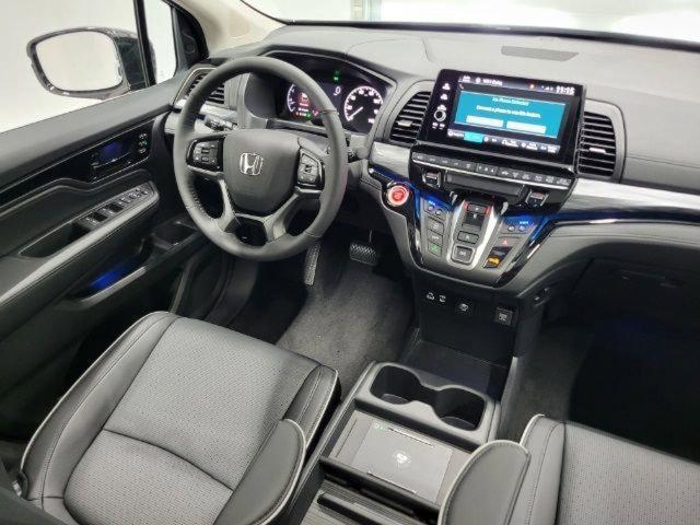 new 2026 Honda Odyssey car, priced at $53,377