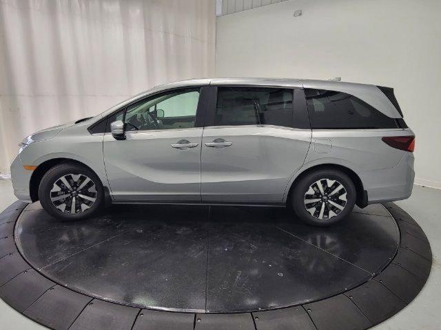 new 2026 Honda Odyssey car, priced at $44,069