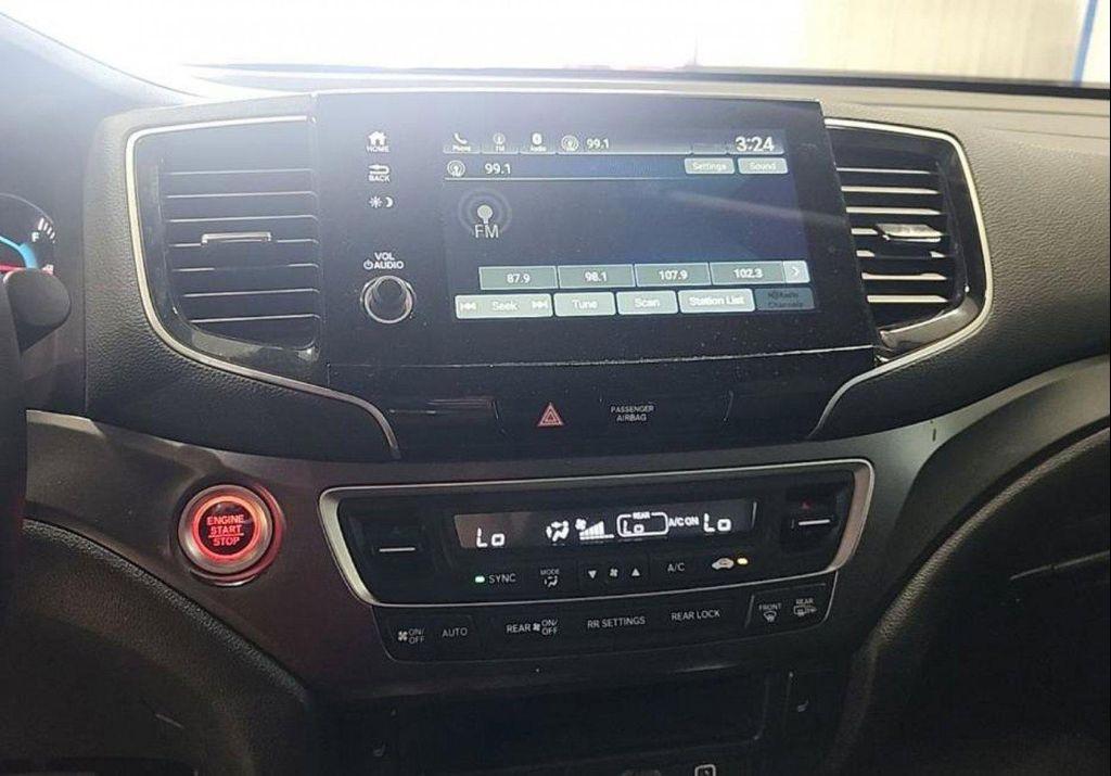 used 2021 Honda Pilot car, priced at $22,448