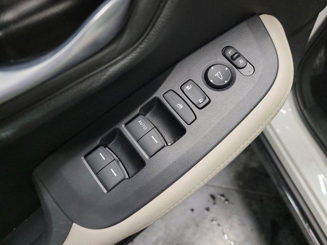 used 2025 Honda HR-V car, priced at $24,561