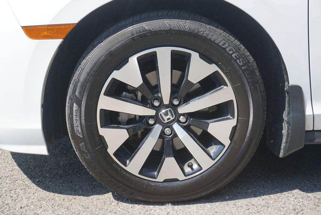used 2025 Honda Odyssey car, priced at $38,213