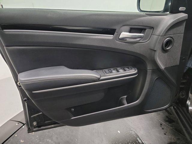 used 2019 Chrysler 300 car, priced at $15,962