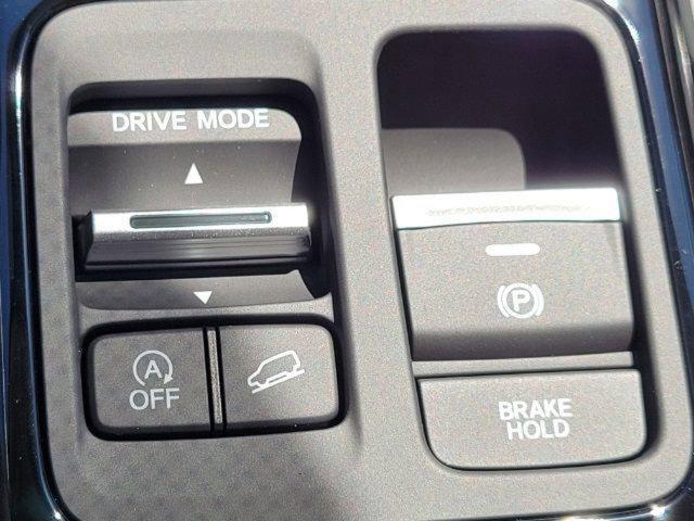 new 2025 Honda Pilot car, priced at $45,918