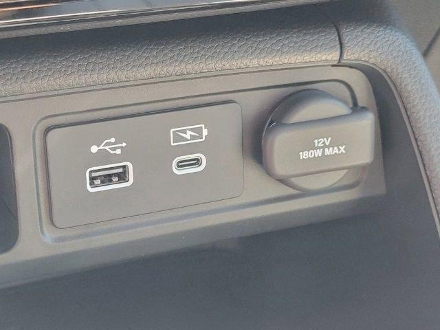 new 2025 Honda Pilot car, priced at $45,918