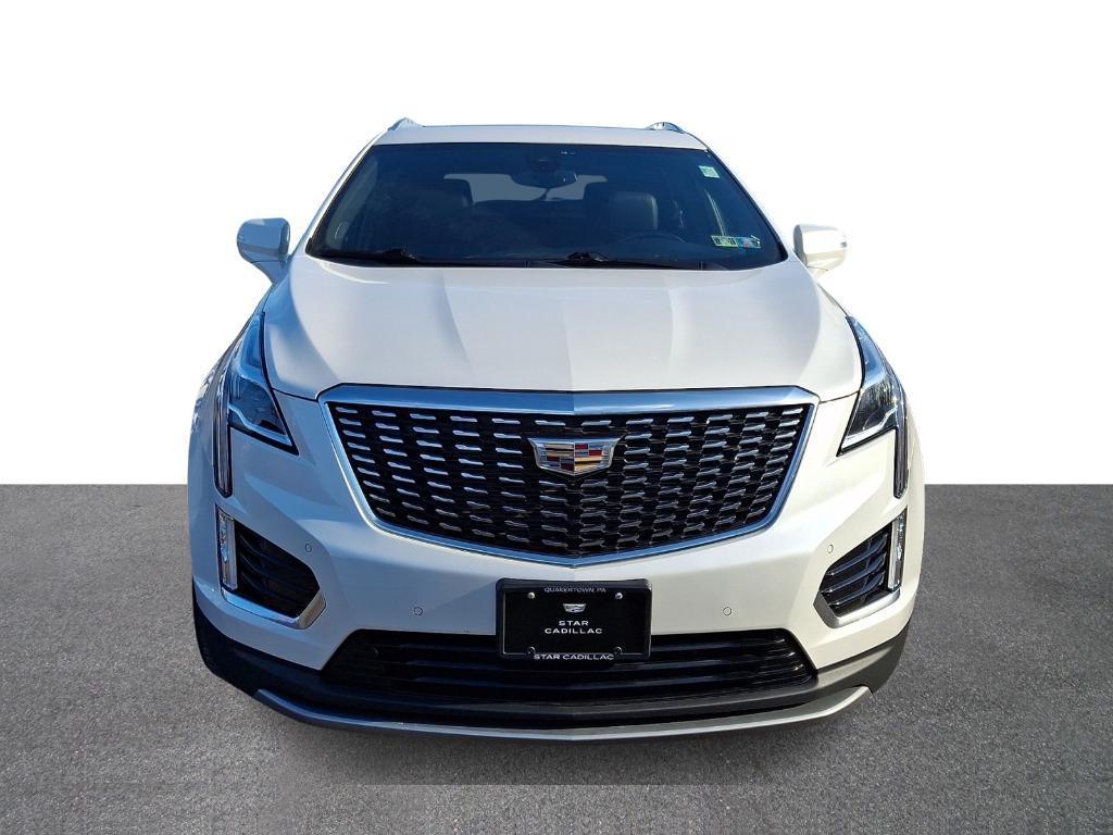 used 2022 Cadillac XT5 car, priced at $28,654