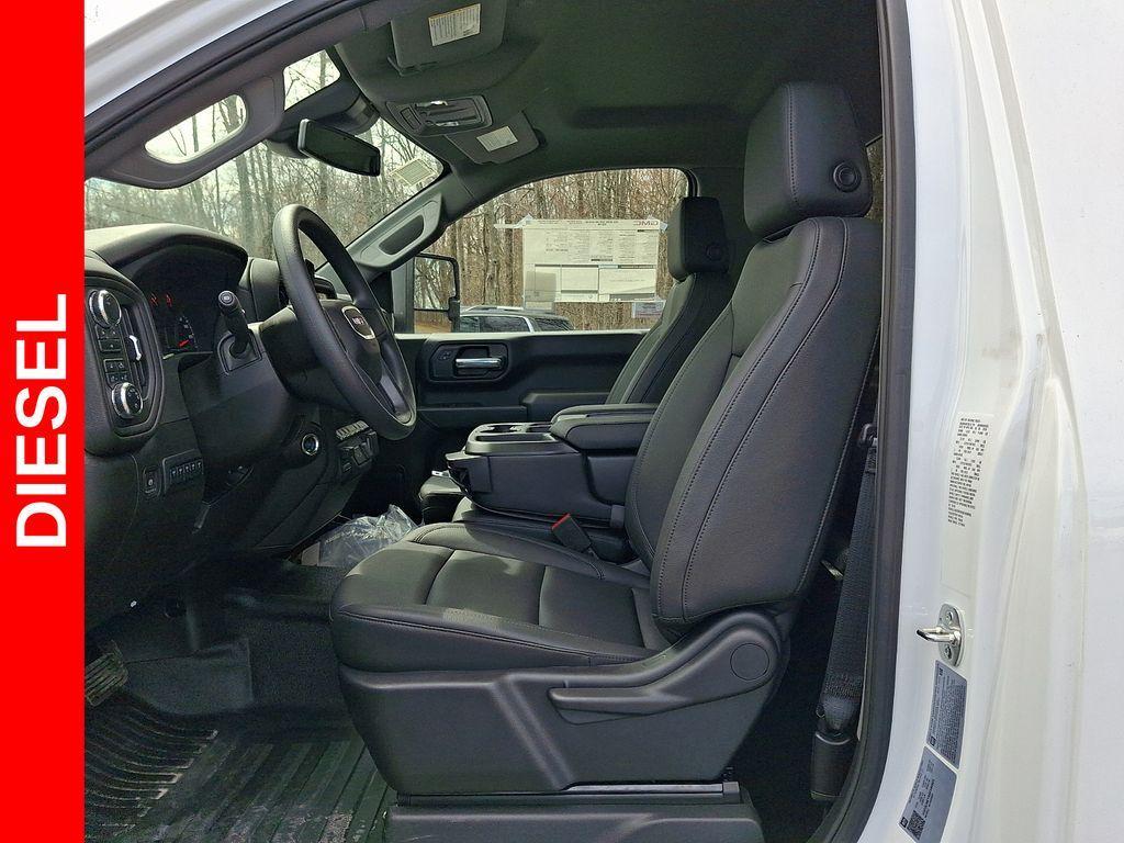 new 2025 GMC Sierra 3500 car, priced at $72,970