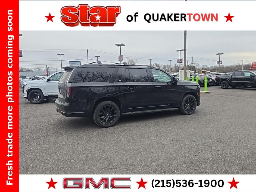 used 2021 Cadillac Escalade ESV car, priced at $56,995