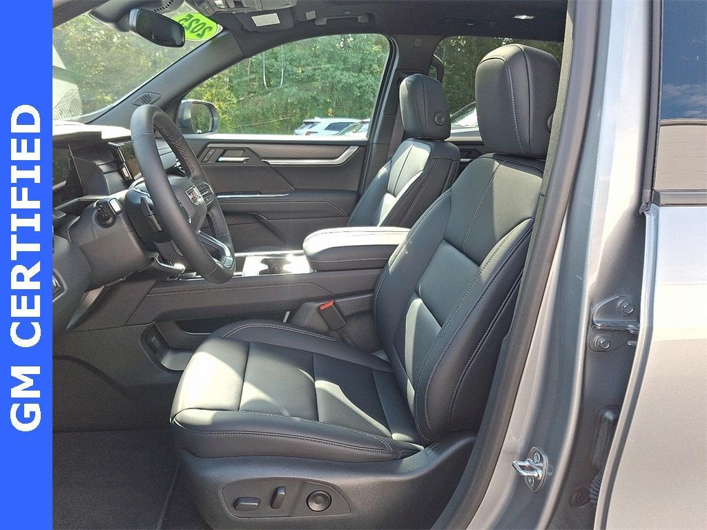 used 2025 GMC Acadia car, priced at $44,479