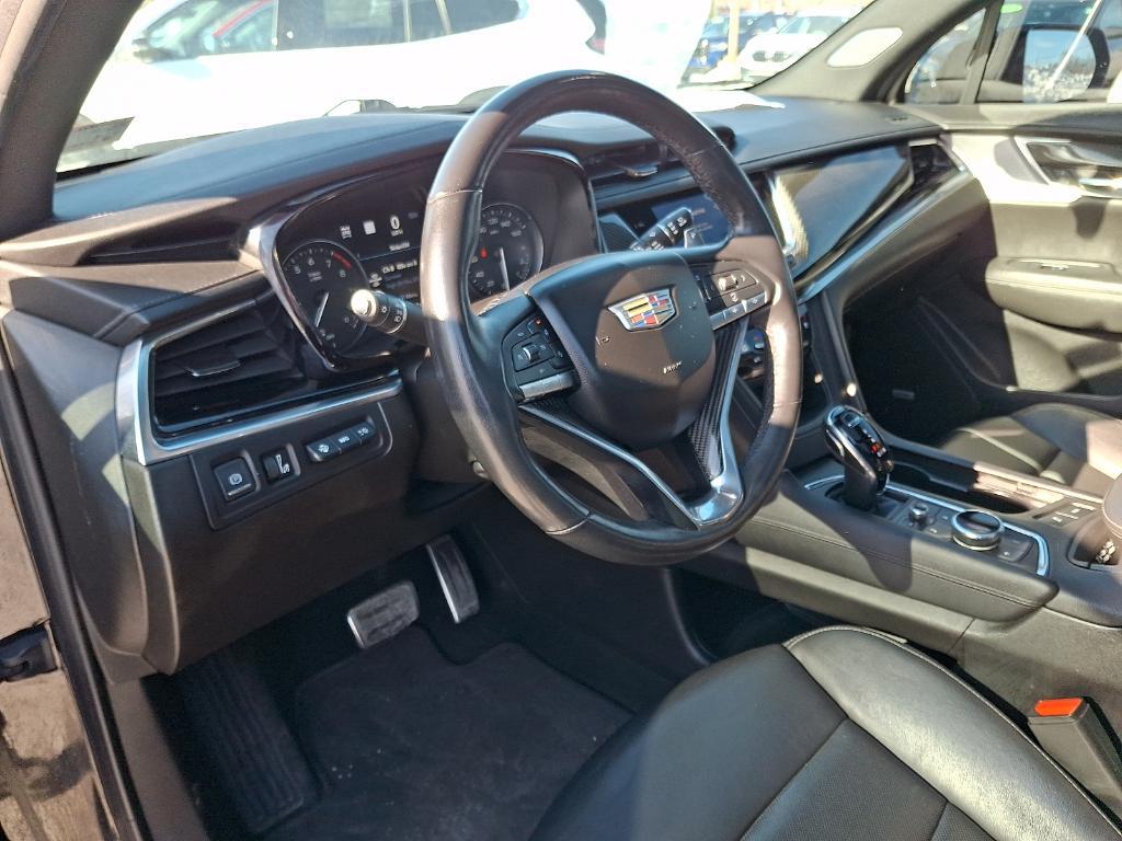 used 2021 Cadillac XT6 car, priced at $31,592