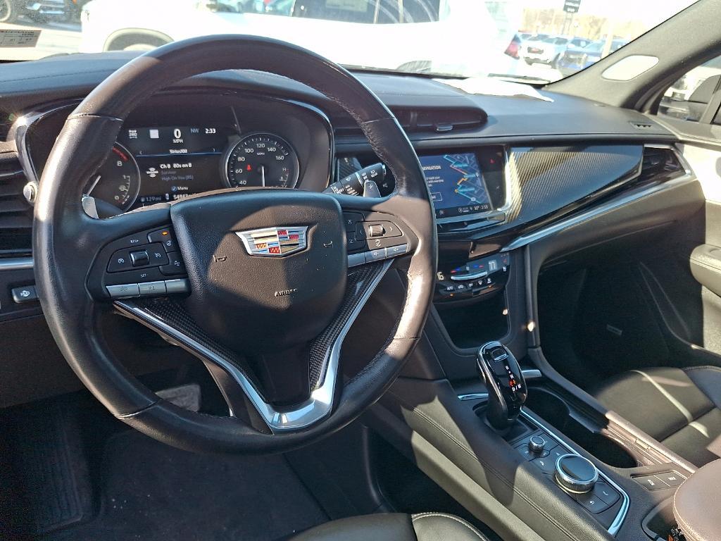 used 2021 Cadillac XT6 car, priced at $31,592