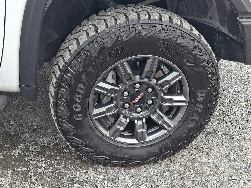 used 2025 GMC Sierra 1500 car, priced at $69,995