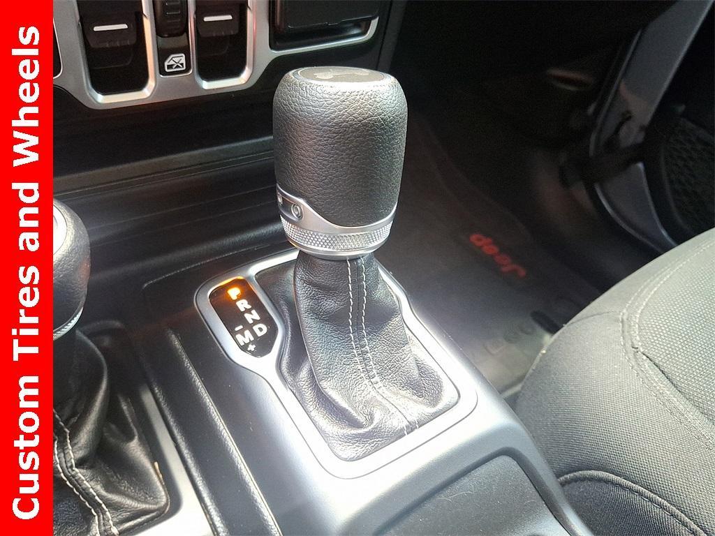 used 2021 Jeep Wrangler Unlimited car, priced at $26,987