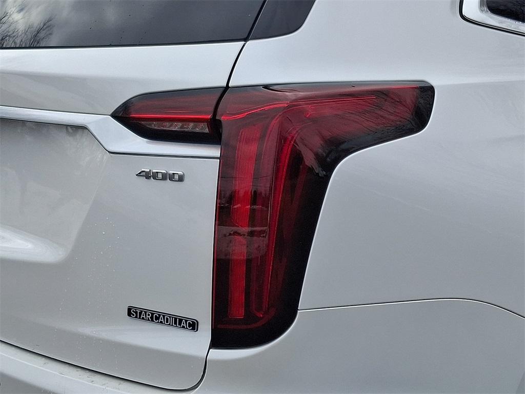 used 2021 Cadillac XT6 car, priced at $31,995