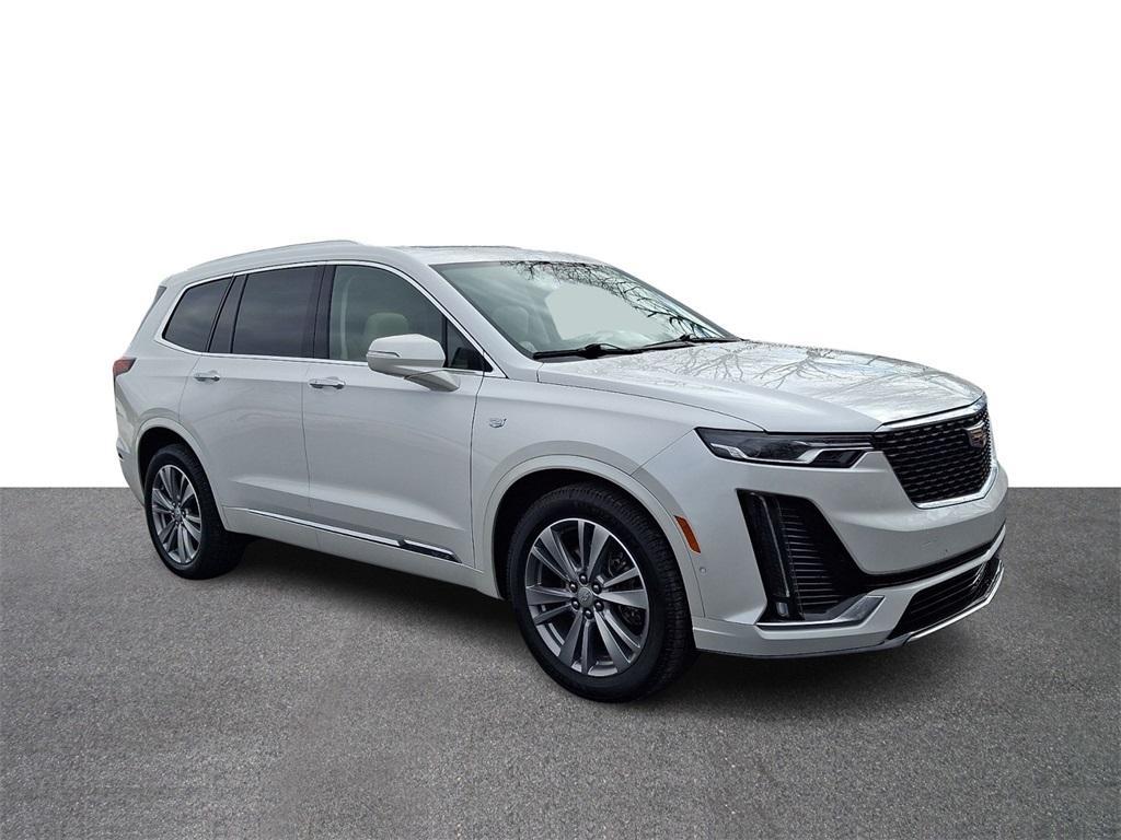 used 2021 Cadillac XT6 car, priced at $31,995