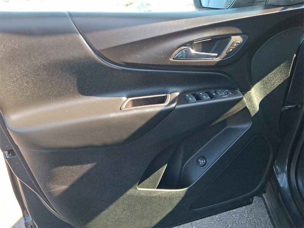 used 2018 Chevrolet Equinox car, priced at $18,495