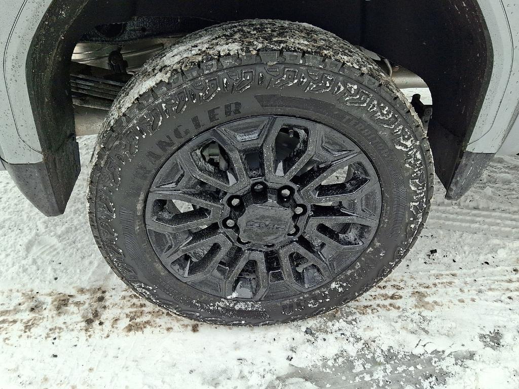 new 2026 GMC Sierra 2500 car, priced at $100,555