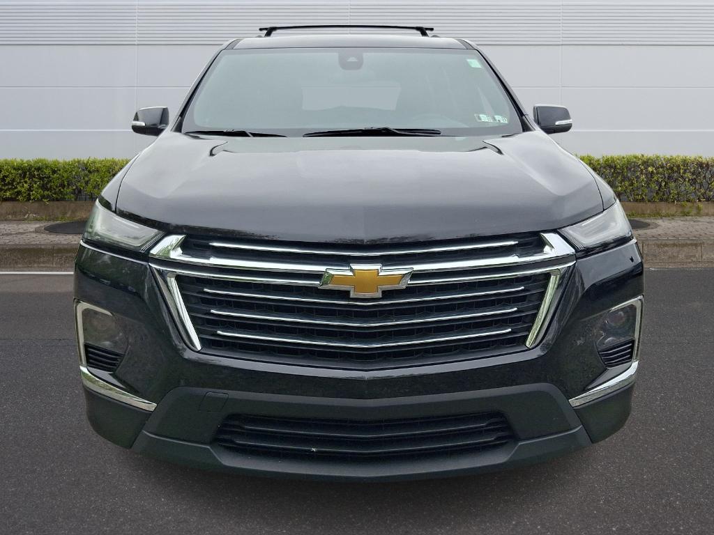 used 2023 Chevrolet Traverse car, priced at $32,378