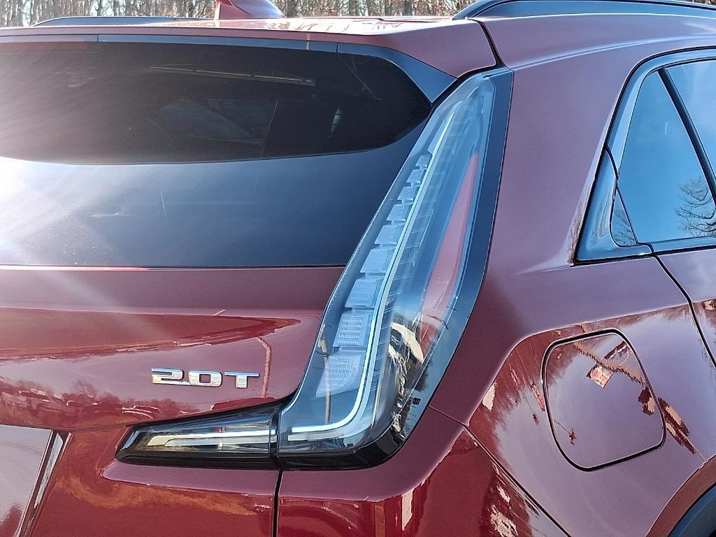 used 2019 Cadillac XT4 car, priced at $21,994