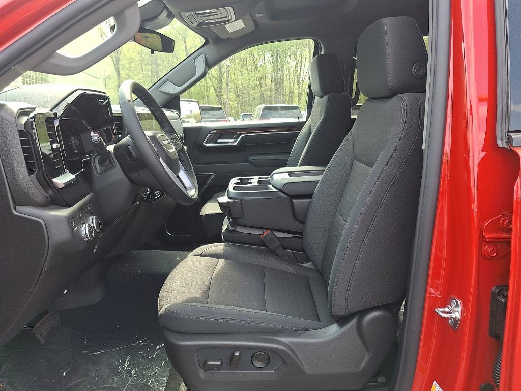 new 2026 GMC Sierra 1500 car, priced at $45,570