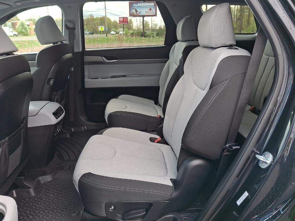 used 2022 Hyundai Palisade car, priced at $25,182