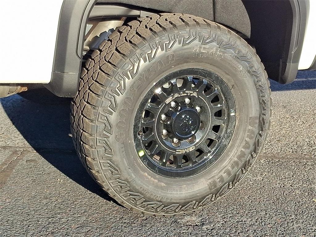 new 2026 GMC Sierra 2500 car, priced at $105,440