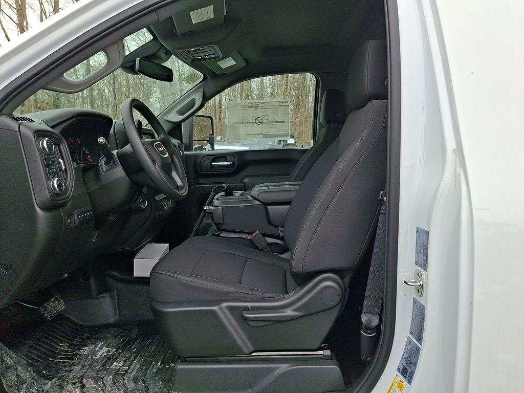 new 2025 GMC Sierra 2500 car, priced at $60,155