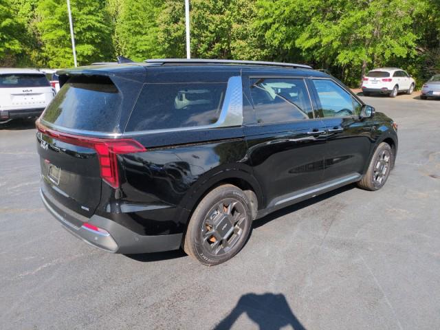 new 2026 Kia Carnival Hybrid car, priced at $48,562