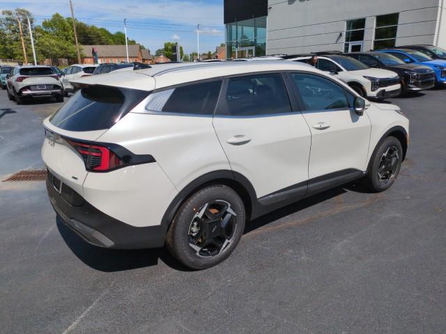 new 2026 Kia Sportage Hybrid car, priced at $35,029