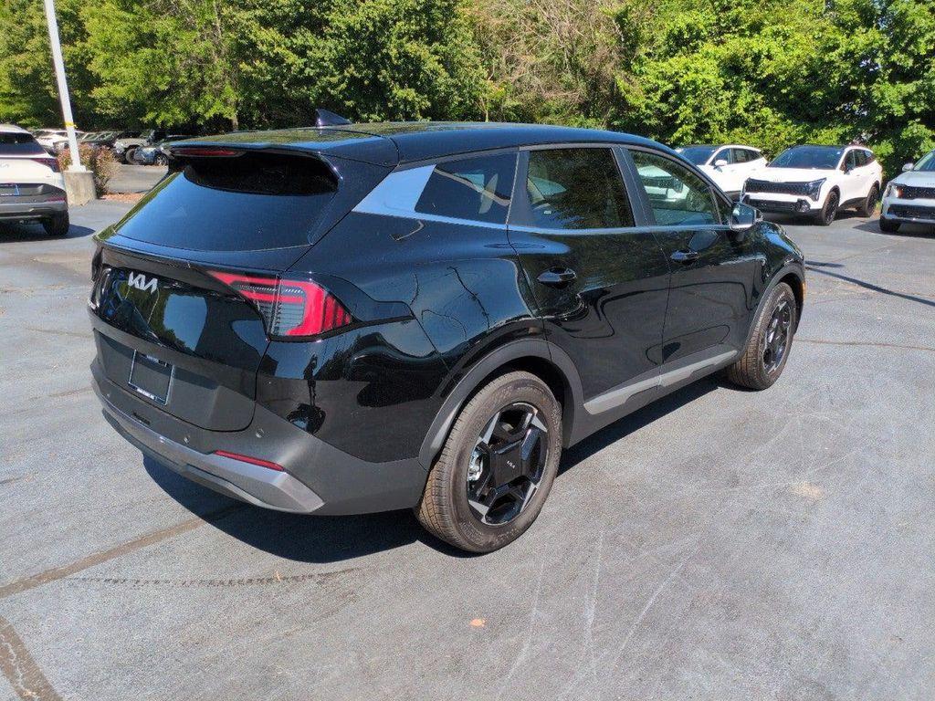 new 2026 Kia Sportage car, priced at $30,789