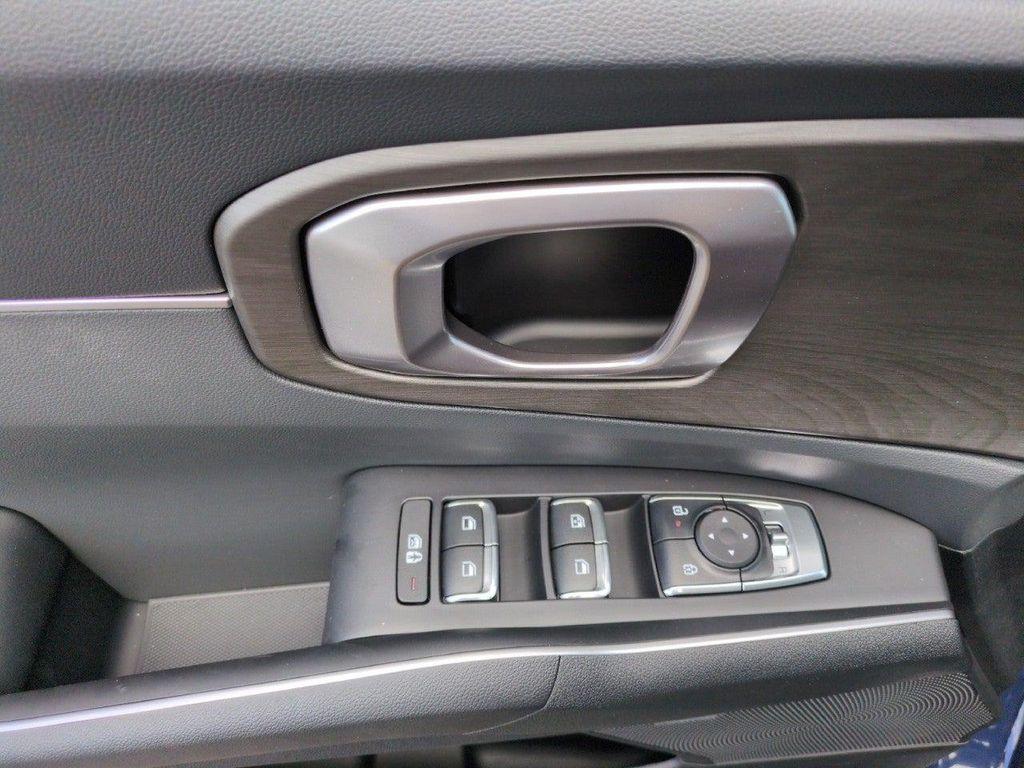 new 2026 Kia Sorento car, priced at $42,200