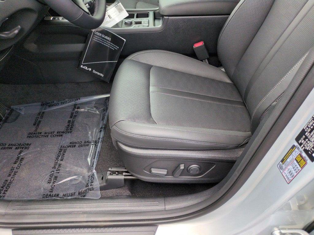 new 2026 Kia Sorento car, priced at $35,993